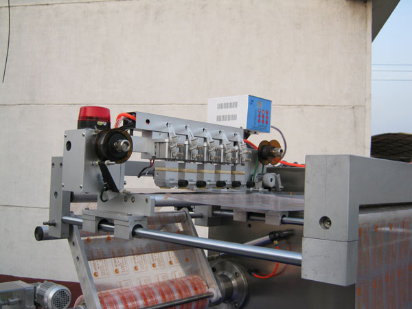 DLZ320-420系列自動連續(xù)真空(圖5)